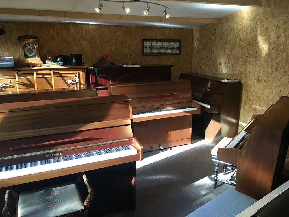 Image of pianos for sale