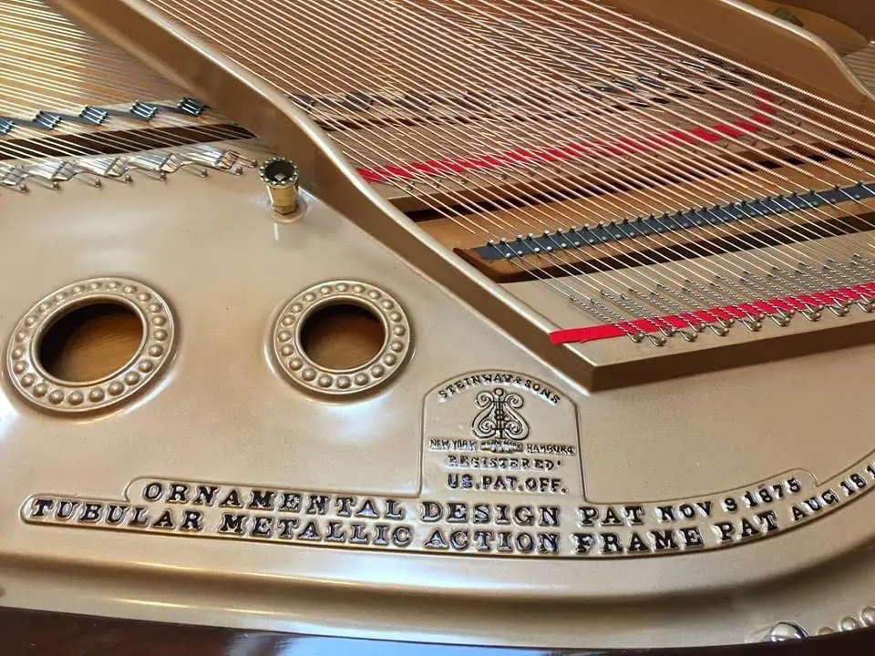 Image of pianos for sale