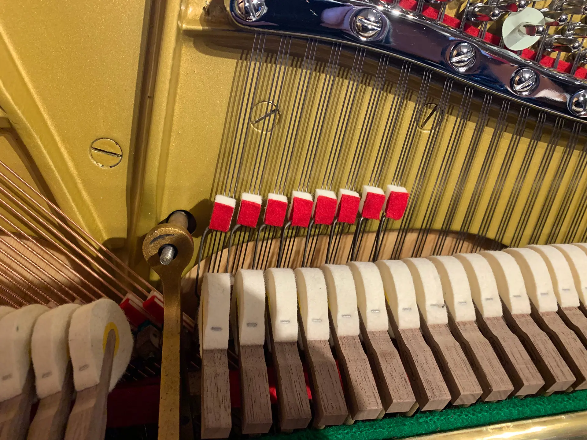 Image of pianos for sale